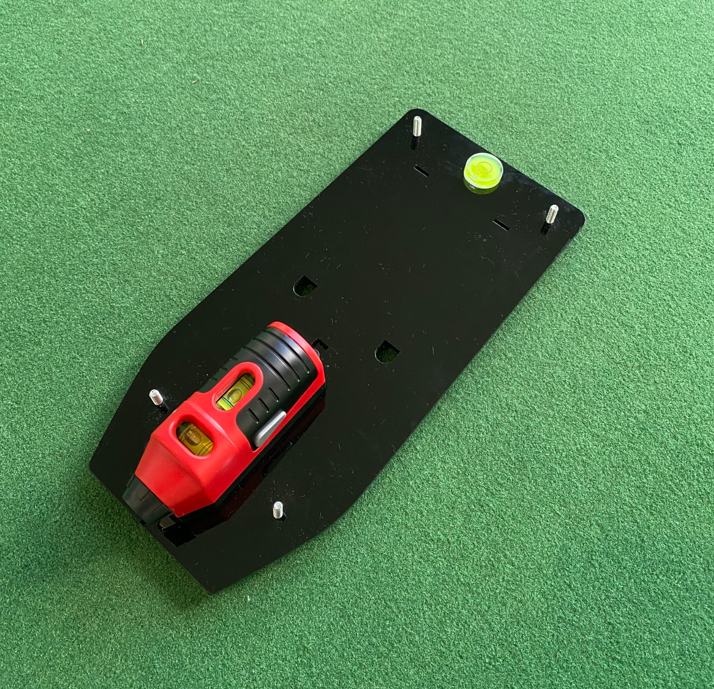 Levelling & Angle Base with Alignment Stick Groove Suitable for Swing Caddie, with Mini Laser